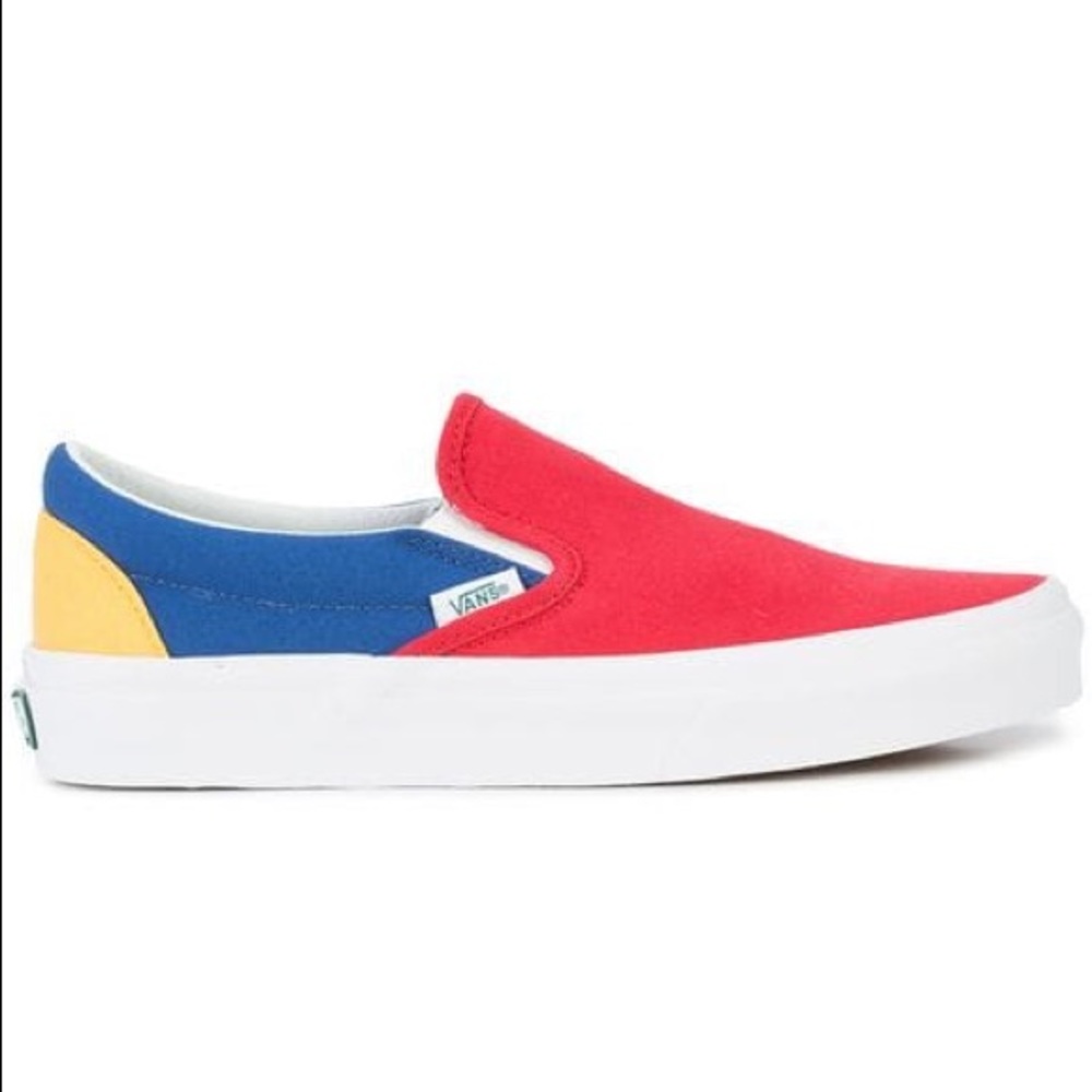 RARE!! Vans ‘Yacht Club’ Slip-On Shoes Men’s 9
